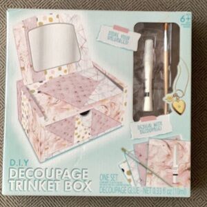 DIY Decoupage Trinket Box
